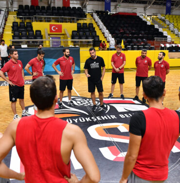 CARETTALARIN HEDEFİ ŞAMPİYONLUK (2)