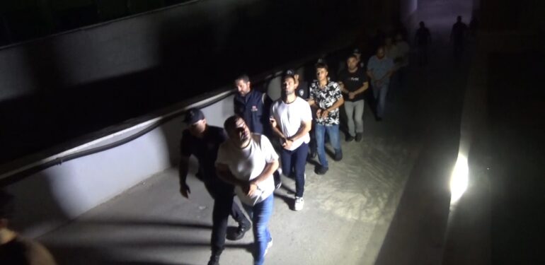 Mersin’de Terör Örgütüne Yönelik Büyük Operasyon: 9 Şüpheli Tutuklandı