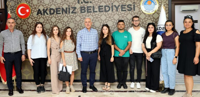 AKDENİZ BELEDİYESİ’NİN MESLEK KURSLARI İŞ SAHİBİ YAPIYOR