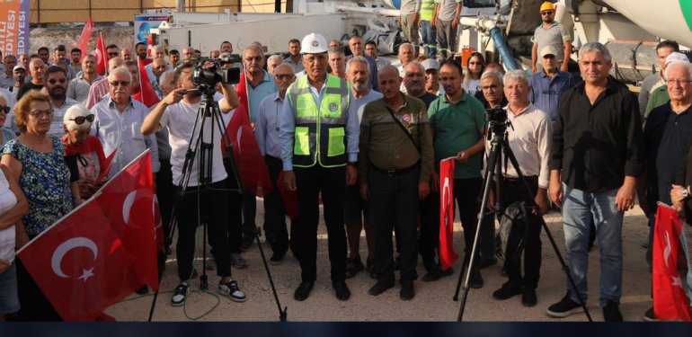 MEZİTLİ’DE 100. YILA ÖZEL TEMEL ATMA TÖRENİ GERÇEKLEŞTİ