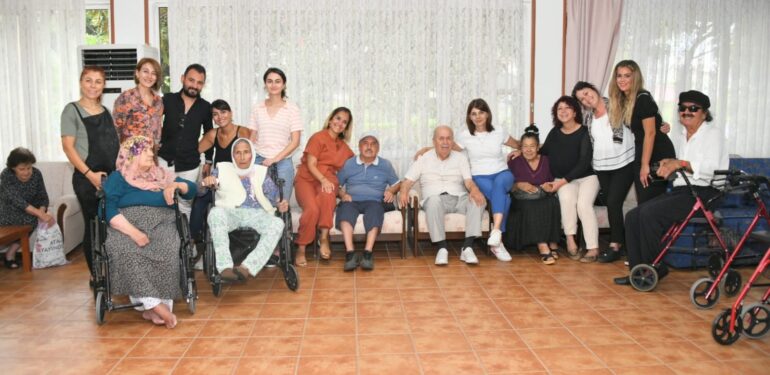 YENİŞEHİR BELEDİYESİNDEN HUZUREVİ SAKİNLERİNE ÖZEL ETKİNLİK