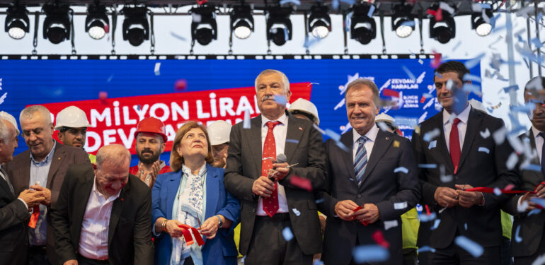 BAŞKAN SEÇER, ‘ŞAKİRPAŞA ALT GEÇİDİ’NİN AÇILIŞINA KATILDI