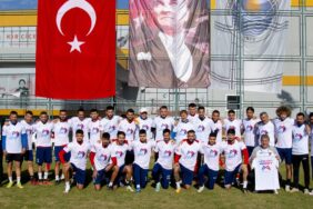 KENT PAYDAŞLARI VE ŞEHRİN TAKIMINDAN MARATONA TAM DESTEK (1)