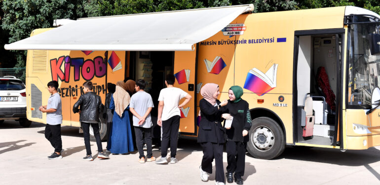KİTOBÜS, MERSİN’DE HER NOKTAYA ULAŞIYOR