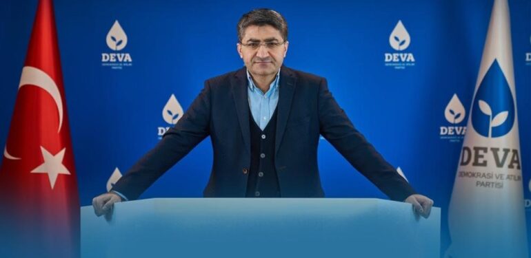 DEVA PARTİLİ EKMEN’DEN MİLLİ EĞİTİM BAKANI YUSUF TEKİN’E KÜRTÇE VE ZAZACA ÇAĞRISI!