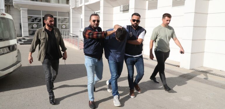 Üniversiteli genç kızı pompalı tüfekle vuran zanlı hakkında 20 yıl hapis istendi