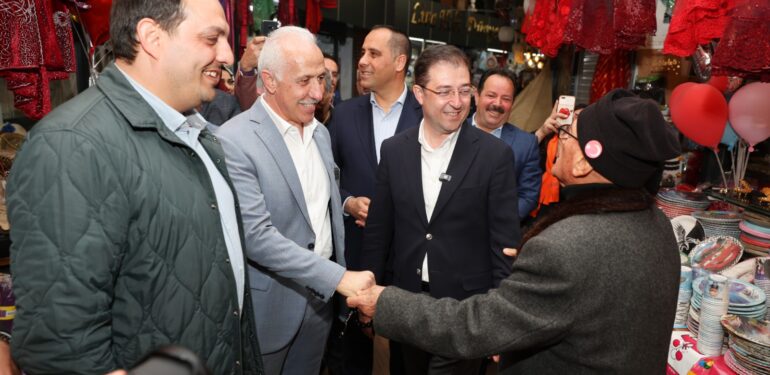 BAŞKAN GÜLTAK, ÇİÇEK PASAJI, SİLİFKE CADDESİ ESNAFI VE NİĞDELİLER DERNEĞİNİ ZİYARET ETTİ