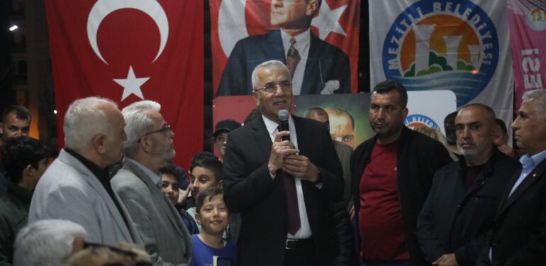 TECE BÖLGESİNDE BAŞKAN TARHAN’A SEVGİ GÖSTERİSİ