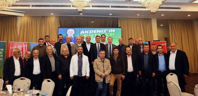 BAŞKAN GÜLTAK: “AKDENİZ’DE 5 YILDA HERKESİN BELEDİYE BAŞKANI OLMAYI BAŞARDIK”