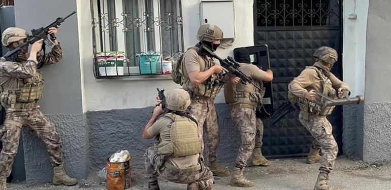 Mersin ve 73 ilde Mercek-17 operasyonu düzenlendi