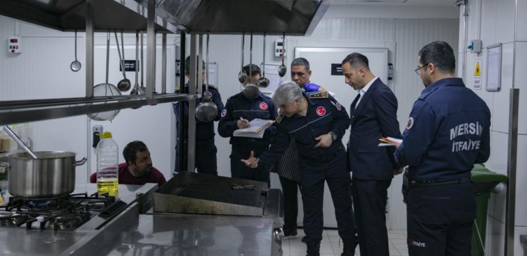 Mersin’de oteller yangın riskine karşı denetleniyor