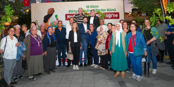 Tarsus’ta kadın üreticilere “Enter Limon” fidanı: “Bir kadın üretirse, bir şehir büyür”