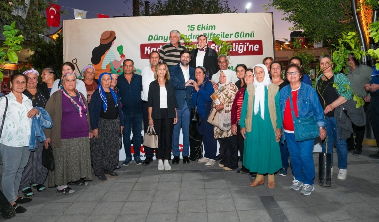 Tarsus’ta kadın üreticilere “Enter Limon” fidanı: “Bir kadın üretirse, bir şehir büyür”