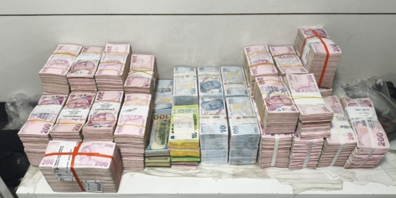 Mersin merkezli 9 ilde yasa dışı bahis–kara para operasyonu: 36 gözaltı, mal varlıklarına el kondu