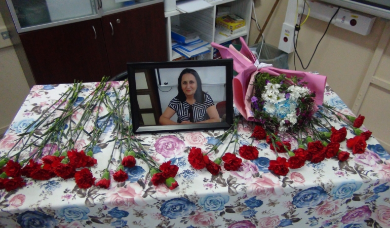 Silifke’de acı veda: Gülşen öğretmen okulunda anıldı