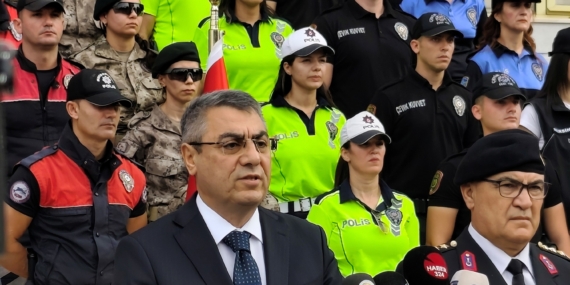 Vali Toros: “Suça karşı çelikten iradeyle mücadele ediyoruz”