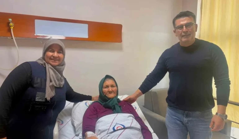 Silifke Devlet Hastanesinde Bir İlk: 82 Yaşındaki Hastaya Başarılı Bacak Tıkanıklığı Ameliyatı