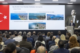 BAŞKAN SEÇER: "KIYI KENTLERİNİN GELECEĞİ, TÜRKİYE'NİN GELECEĞİNİN ÇOK ÖNEMLİ BİR PARÇASIDIR"