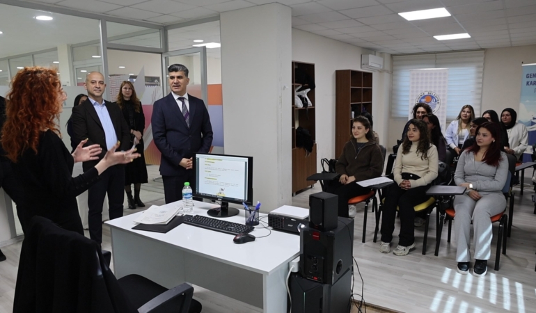 Akdeniz’de kadınlara yönelik Seyahat ve Konaklama Kursu ilgi görüyor