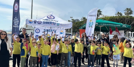 Mersin’de SİBERAY ile binlerce kişiye güvenli internet eğitimi