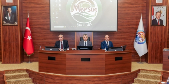 Vali Toros: “Mersin’in huzurunu bozmak isteyenlere geçit yok”