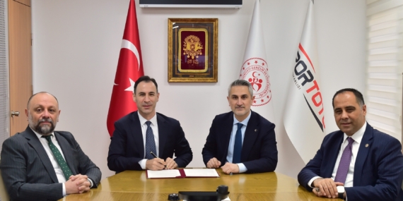 Kıratlı: “Mersin’e yeni bir Gençlik Kampı kazandırıyoruz”