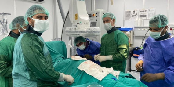 Tarsus Devlet Hastanesi’nde şoklama özellikli kalp pili takıldı