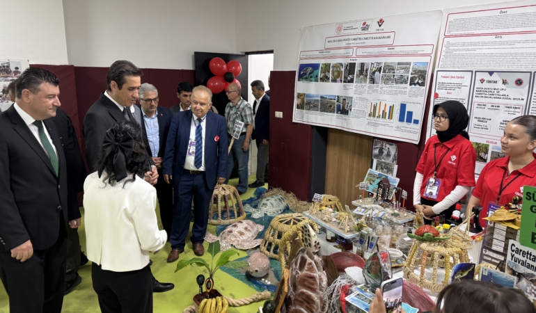 Bozyazı’da Öğrenciler Bilim Projelerini Sergiledi