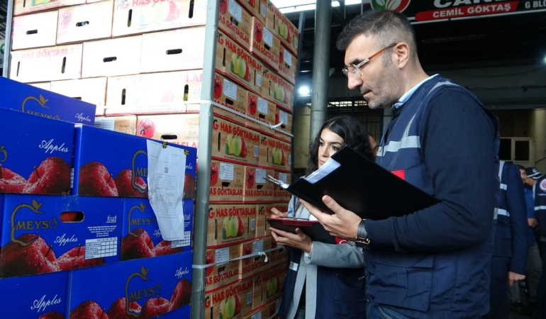Mersin’de fahiş fiyata karşı hal denetimleri sürüyor