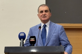 ÇELİK: "TÜRKİYE, DÜNYANIN BARIŞ ADASI OLARAK ÖNE ÇIKMAYA DEVAM EDİYOR"