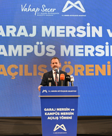 BAŞKAN SEÇER İLE MERAL SEÇER, ‘GARAJ MERSİN VE KAMPÜS MERSİN AÇILIŞ TÖRENİ’NE KATILDI (13).JPG