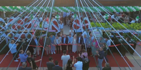 Sir Winston Pub Mersin’de hizmete açıldı