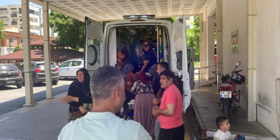 MANTAR YİYEN 7 KİŞİ ZEHİRLENME ŞÜPHESİYLE HASTANEYE KALDIRILDI