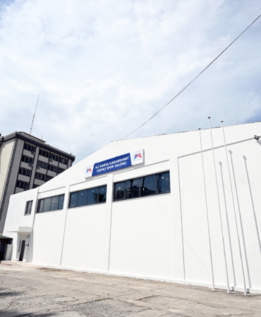 TARSUS'TA YENİLENEN SPOR SALONUNDA SONA GELİNDİ