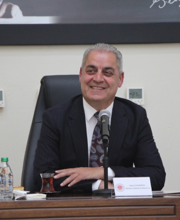 BAŞSAVCI ÇELİKKOL: "MERSİN'İ, TÜRKİYE'DE HUKUKA GÜVEN DUYGUSUNUN EN YÜKSEK OLDUĞU İL YAPACAĞIZ" MERSİN CUMHURİYET BAŞSAVCILIĞINDAN YENİ DÖNEM HAMLESİ: AĞIR SUÇ SORUŞTURMALARINI SAVCILAR YÜRÜTECEK "KARAR ÇIKARMA ORANI YÜZDE 107'Yİ AŞTI"