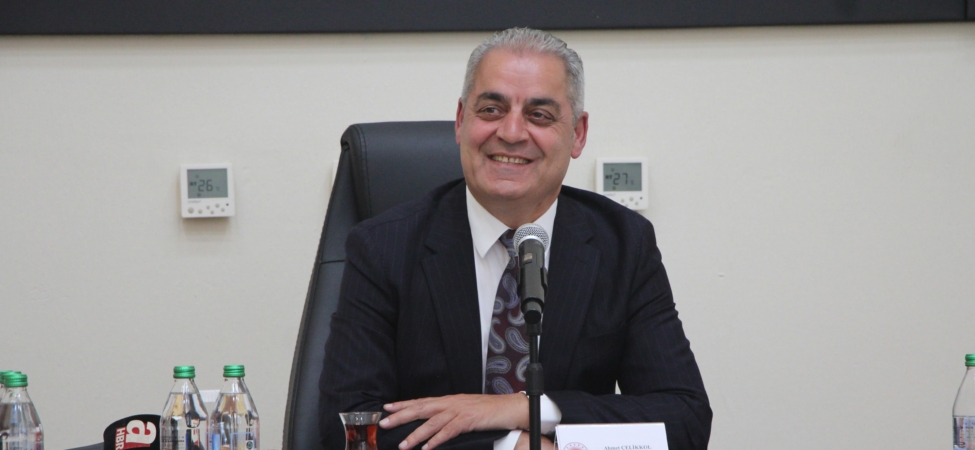 BAŞSAVCI ÇELİKKOL: "MERSİN'İ, TÜRKİYE'DE HUKUKA GÜVEN DUYGUSUNUN EN YÜKSEK OLDUĞU İL YAPACAĞIZ" MERSİN CUMHURİYET BAŞSAVCILIĞINDAN YENİ DÖNEM HAMLESİ: AĞIR SUÇ SORUŞTURMALARINI SAVCILAR YÜRÜTECEK "KARAR ÇIKARMA ORANI YÜZDE 107'Yİ AŞTI"