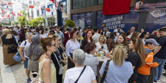 Mersin’de gençleri geleceğin mesleklerine hazırlayacak merkez açıldı