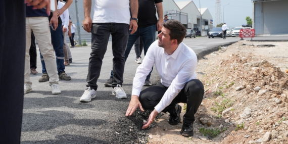 Tarsus’ta 23 sokakta sıcak asfalt çalışması