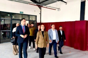AKDENİZ'E YENİ GENÇLİK MERKEZİ KAZANDIRILIYOR AK PARTİ MİLLETVEKİLİ SÖYLEMEZ: "GENÇLERE YAPILAN YATIRIM GELECEĞE YAPILAN YATIRIMDIR"