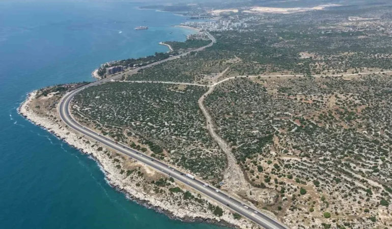 Tarih yeniden canlandı! Mersin’de 2 bin yıllık roma yolu ortaya çıktı!