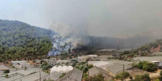 Mersin’de alevlerle zamana karşı yarış