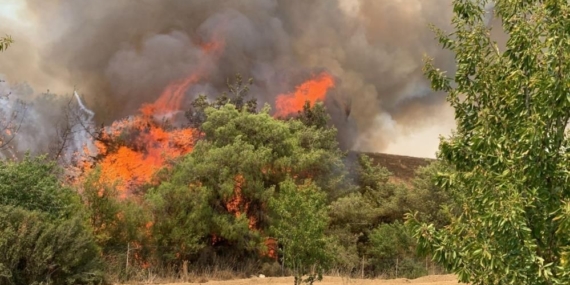 Mersin’e 80 kilometrelik fırtına uyarısı: Bir kıvılcım felakete dönüşebilir