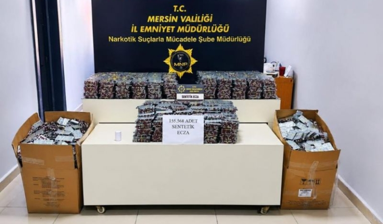 Mersin’de 155 bin 568 adet uyuşturucu hap ele geçirildi