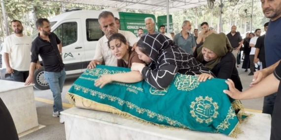 Balkonda akıma kapılarak ölen 1,5 yaşındaki Yamaç Ali son yolculuğuna uğurlandı