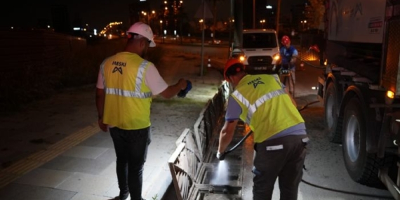 MESKİ’DEN KAPSAMLI YAĞMUR SUYU HATTI, IZGARA VE MENFEZ TEMİZLİĞİ