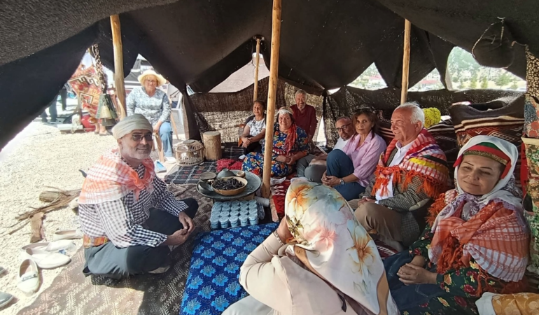 Tekeli Yörükleri, Elmakuzu Yaylası’nda buluştu