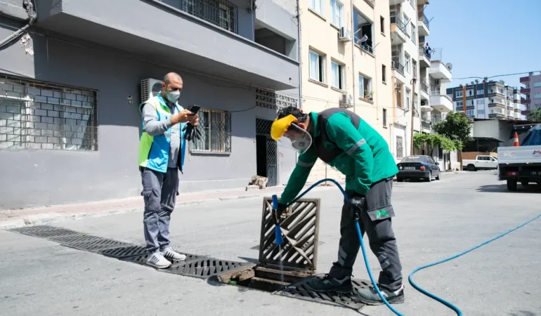 Mersin’in 13 ilçesinde vektörle mücadele anlık izleniyor