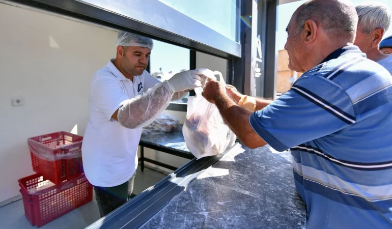 Mersin’de dayanışmanın adresi: Mahalle mutfakları