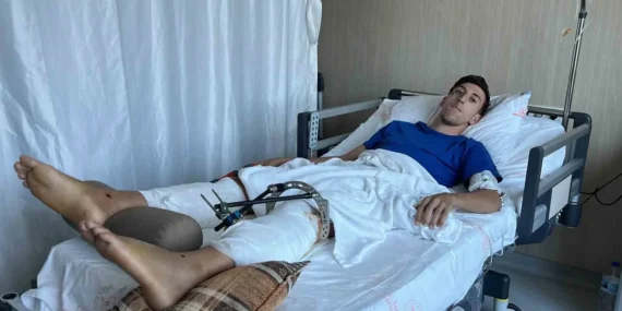 Mersin’de otomobilin çarptığı genç kaza anını anlattı: “Frene hiç basmadı”
