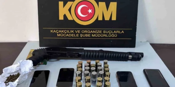 Tarsus’ta tefecilik iddiası: Ev ve iş yerlerinden neler çıktı?